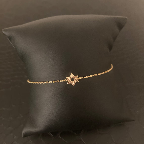 Petite Magen David Bracelet