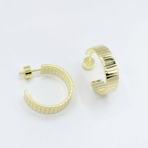 Gloss Gold Lined Hoops