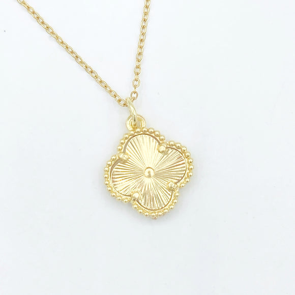 Fluted Clover Necklace 2.0
