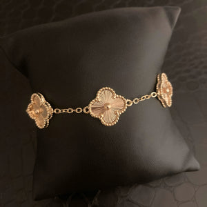 Gold Filled Fluted Clover Bracelet
