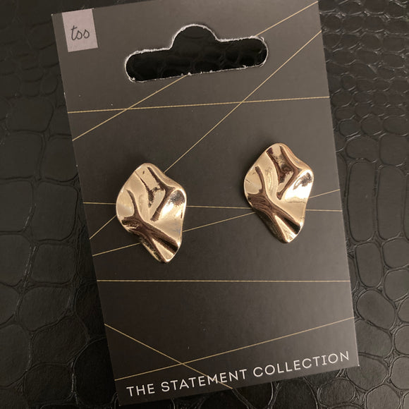 Gold Wave Studs